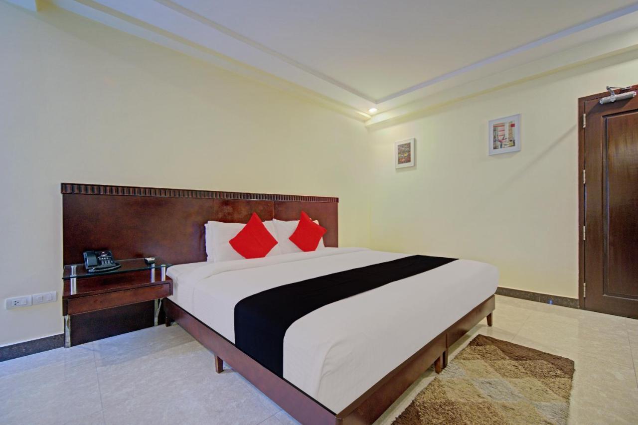 צ'נאי Townhouse 515 Hotel Iris T Nagar Near Shri Ayyappan Temple מראה חיצוני תמונה