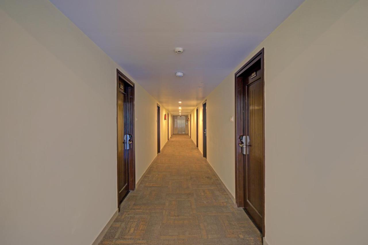 צ'נאי Townhouse 515 Hotel Iris T Nagar Near Shri Ayyappan Temple מראה חיצוני תמונה