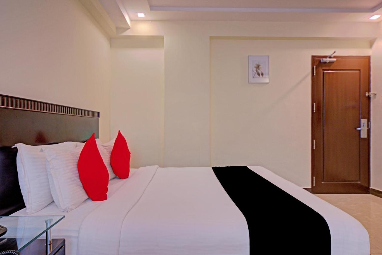צ'נאי Townhouse 515 Hotel Iris T Nagar Near Shri Ayyappan Temple מראה חיצוני תמונה