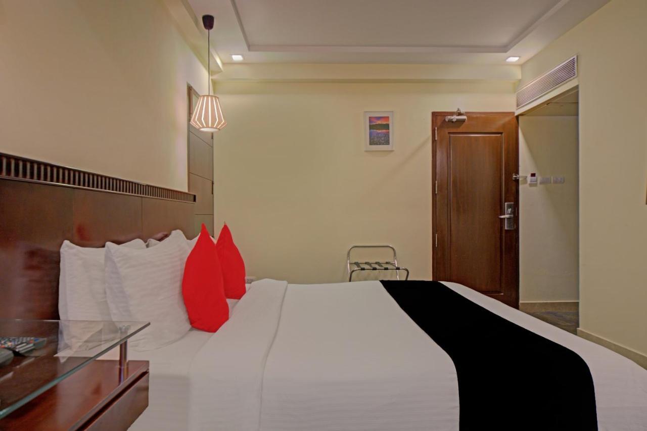 צ'נאי Townhouse 515 Hotel Iris T Nagar Near Shri Ayyappan Temple מראה חיצוני תמונה