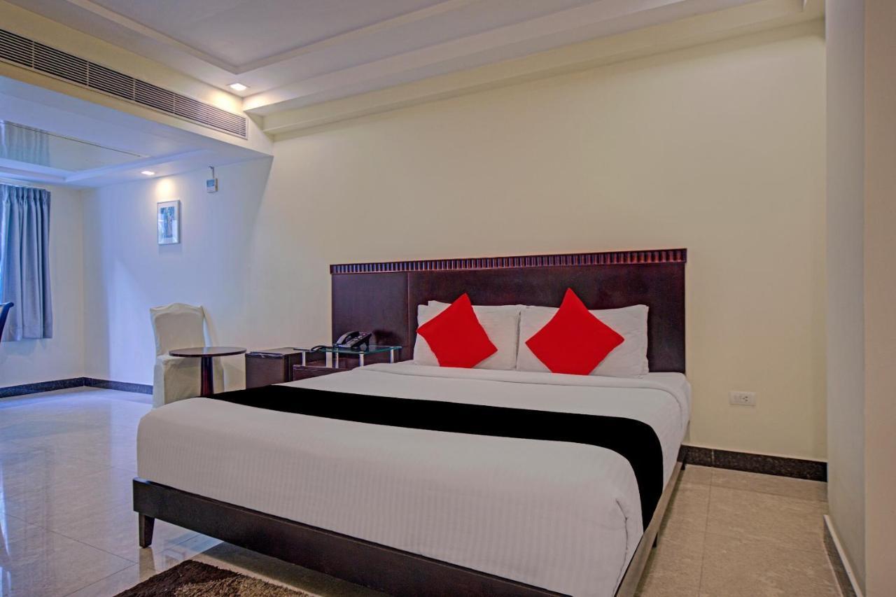 צ'נאי Townhouse 515 Hotel Iris T Nagar Near Shri Ayyappan Temple מראה חיצוני תמונה