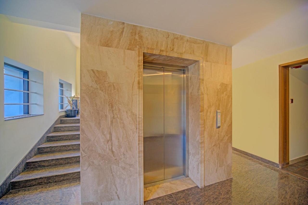 צ'נאי Townhouse 515 Hotel Iris T Nagar Near Shri Ayyappan Temple מראה חיצוני תמונה